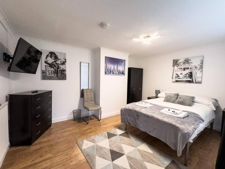 Immaculate 5 Bedroom House Rockingham Esterno foto