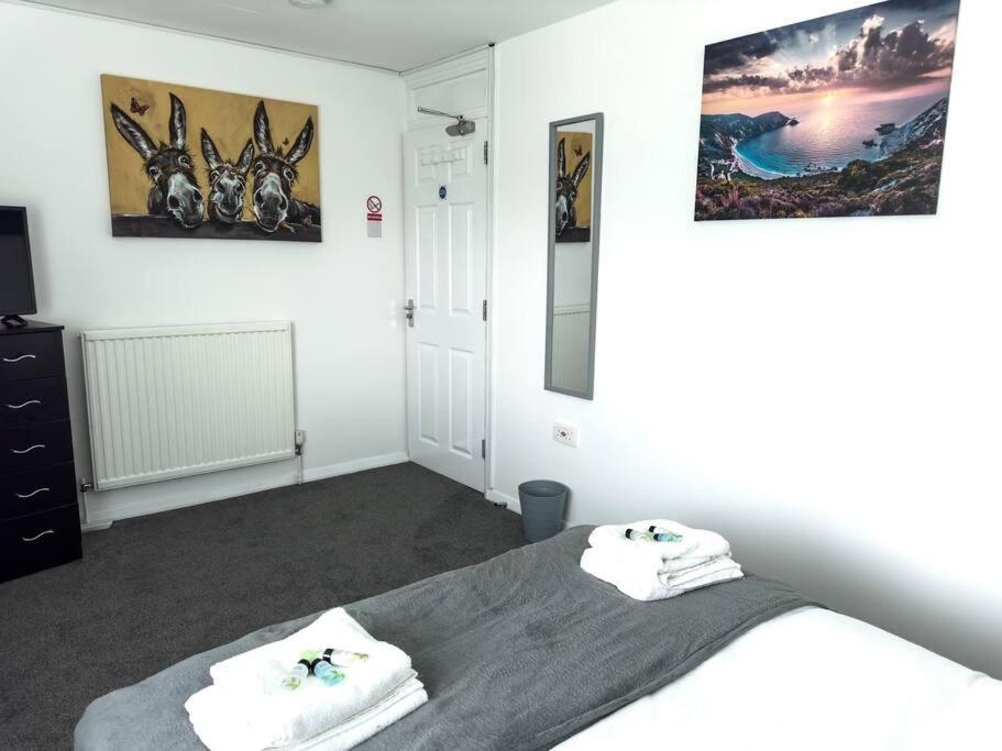 Immaculate 5 Bedroom House Rockingham Esterno foto