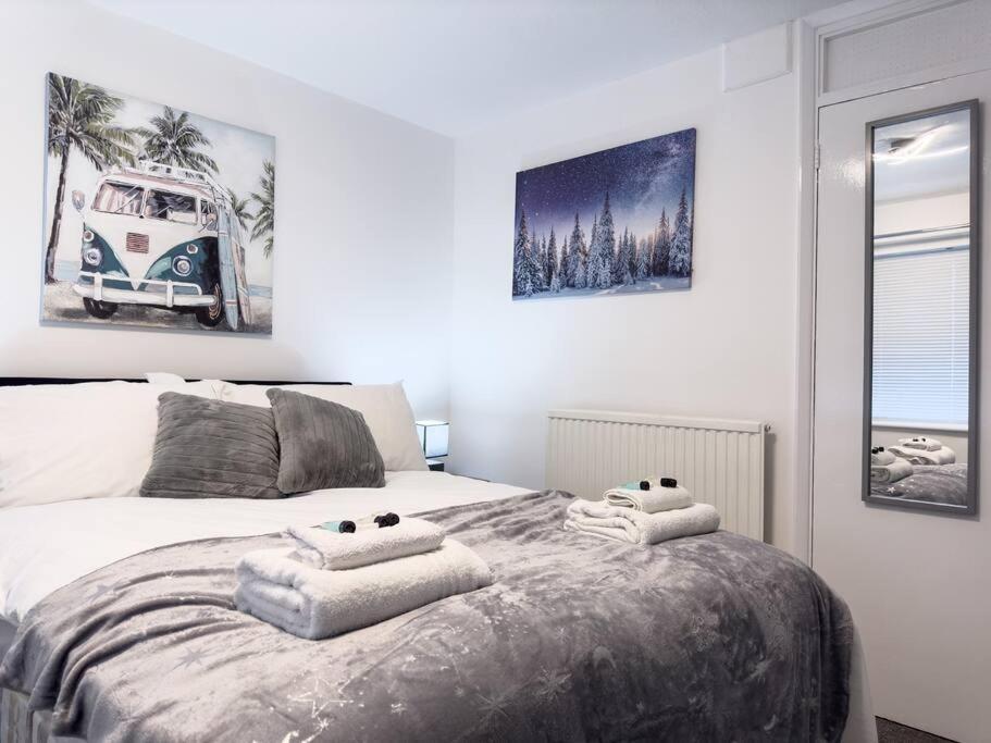 Immaculate 5 Bedroom House Rockingham Esterno foto
